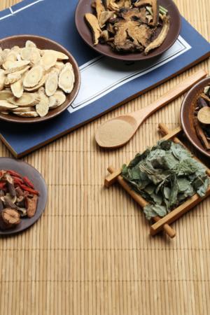 2021执业药师考试推迟了吗